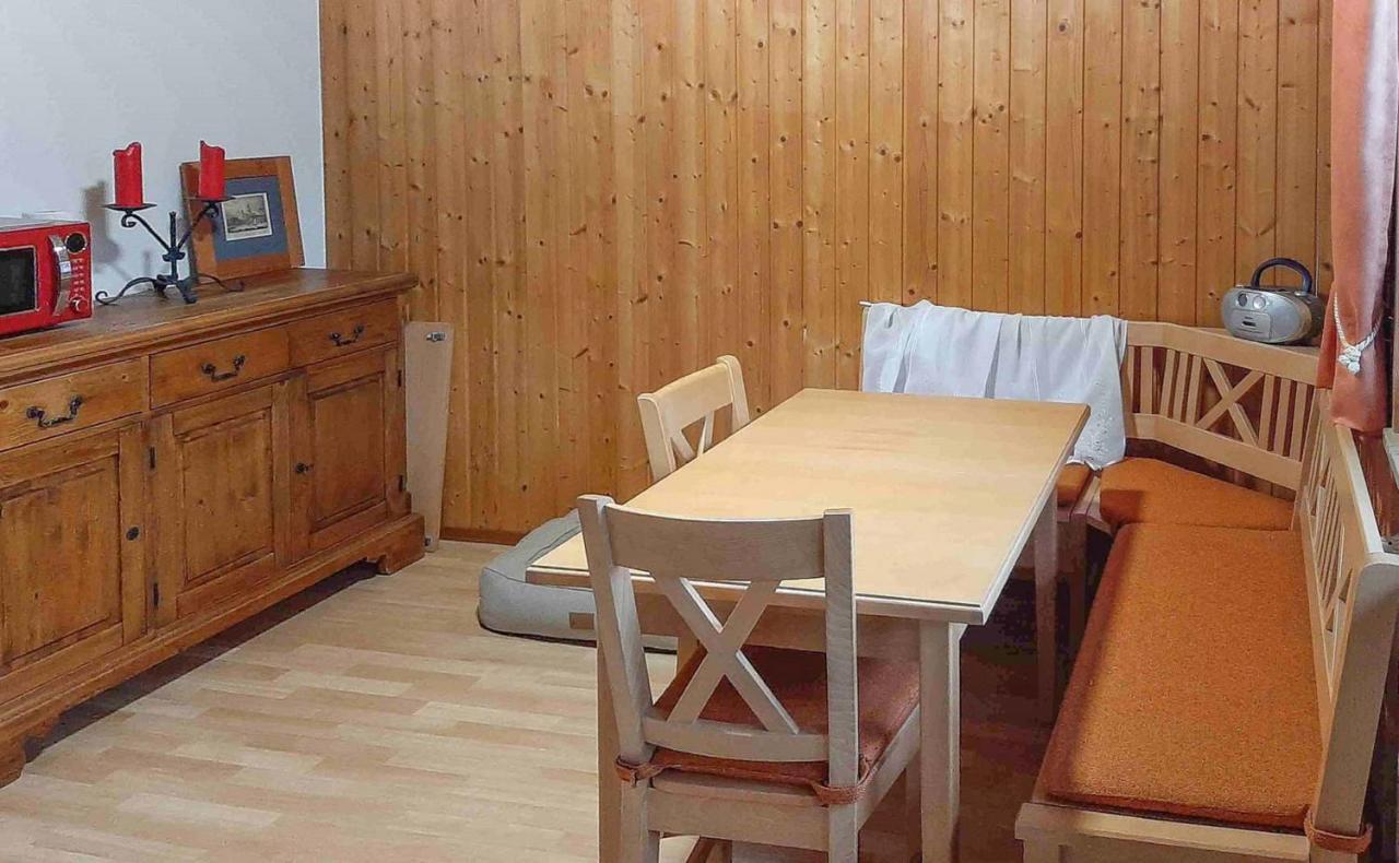 Ferienwohnung Am Hasenweg 로스토프 외부 사진